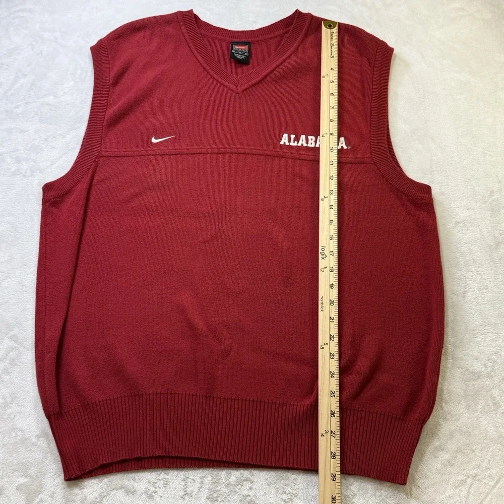Nike details brand